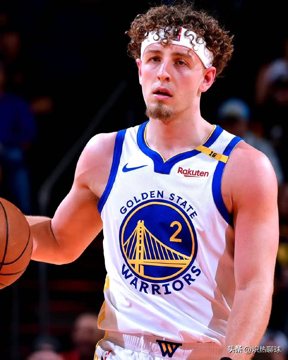 窗口期金州勇士调整名单以备NBA季后赛；主帅复盘环节打磨；更衣室稳定；训练强度明显提升的简单介绍