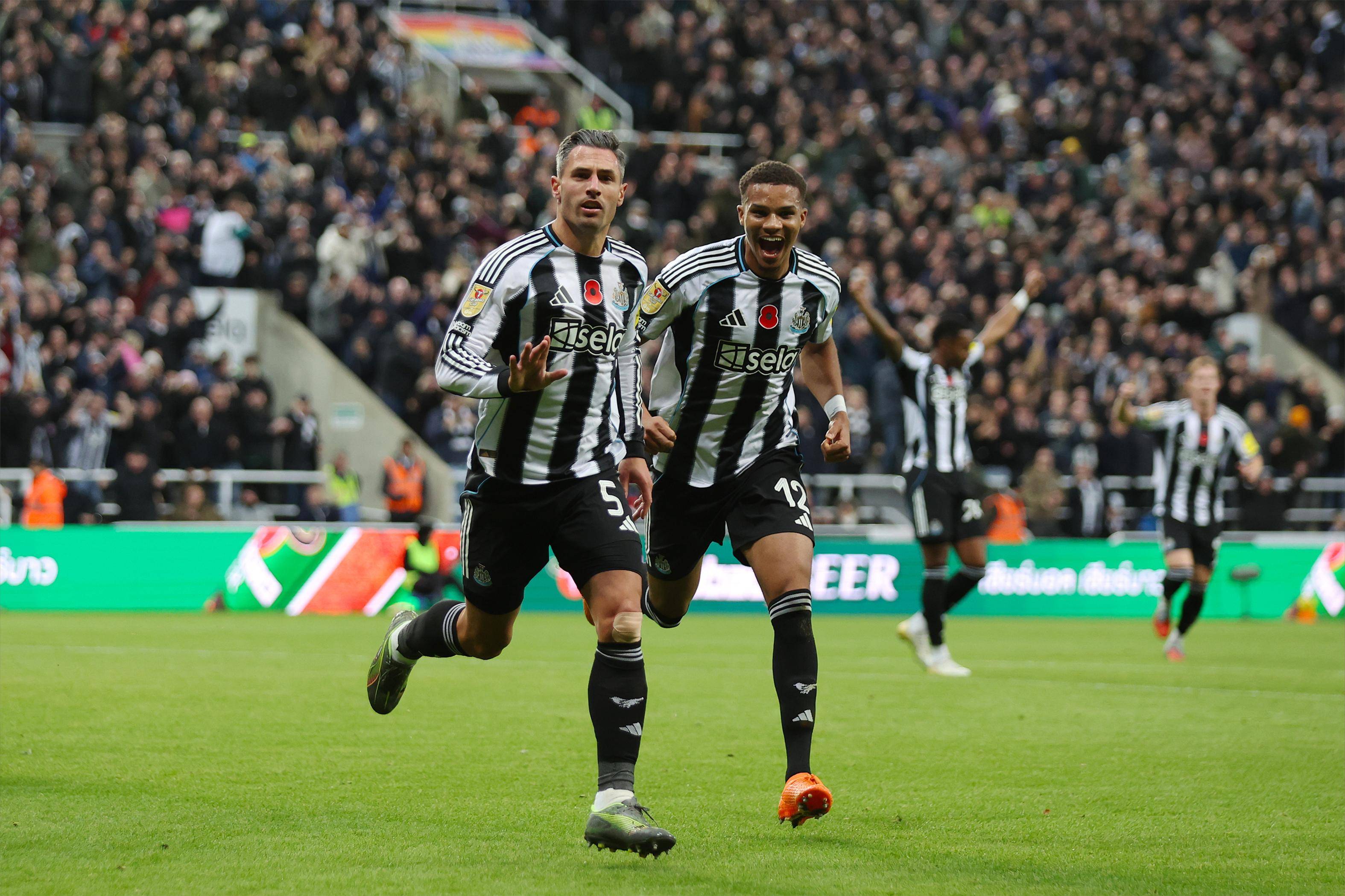 包含英超国际比赛日走向成谜;毕尔巴鄂竞技调整名单;震撼外界;数据趋势出现新变化的词条 包含英超国际比赛日走向成谜;毕尔巴鄂竞技调整名单;震撼外界;数据趋势出现新变化的词条