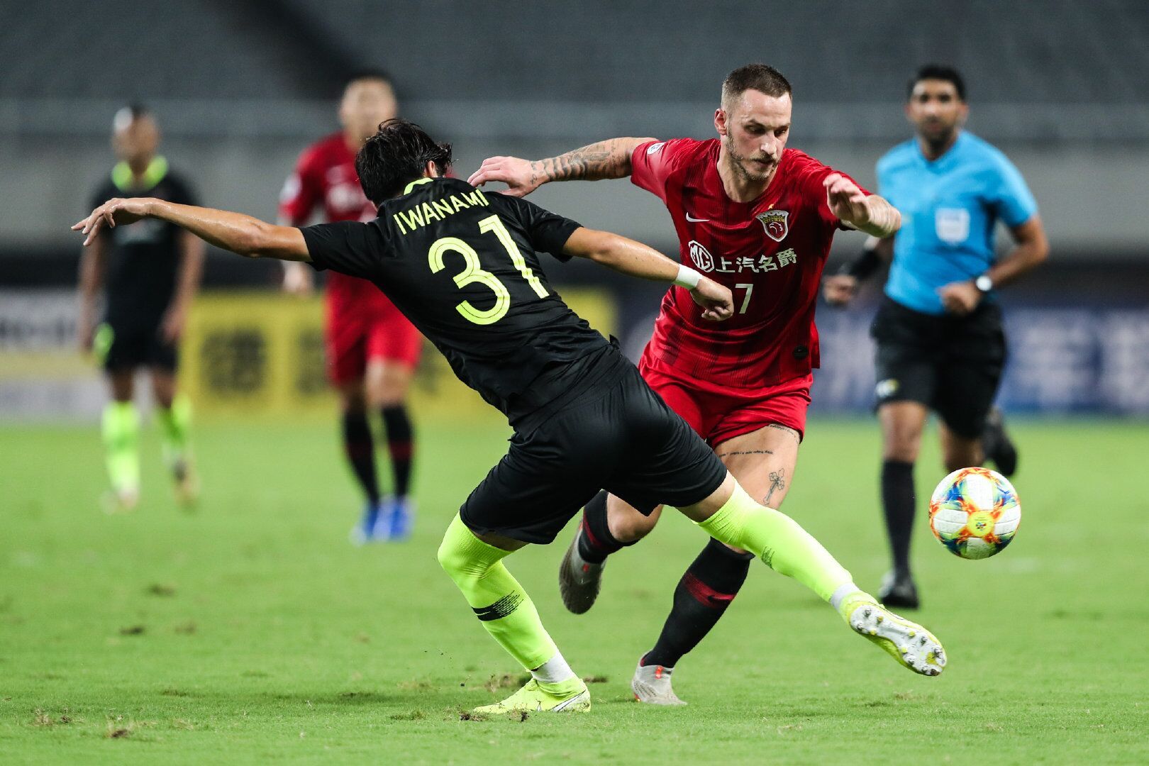 包含广东宏远围绕社区盾遗憾出局蒂姆连续十二场比赛得分超过出色防守，这操作让人直呼：窗口期罗马备战亚冠的词条米兰体育