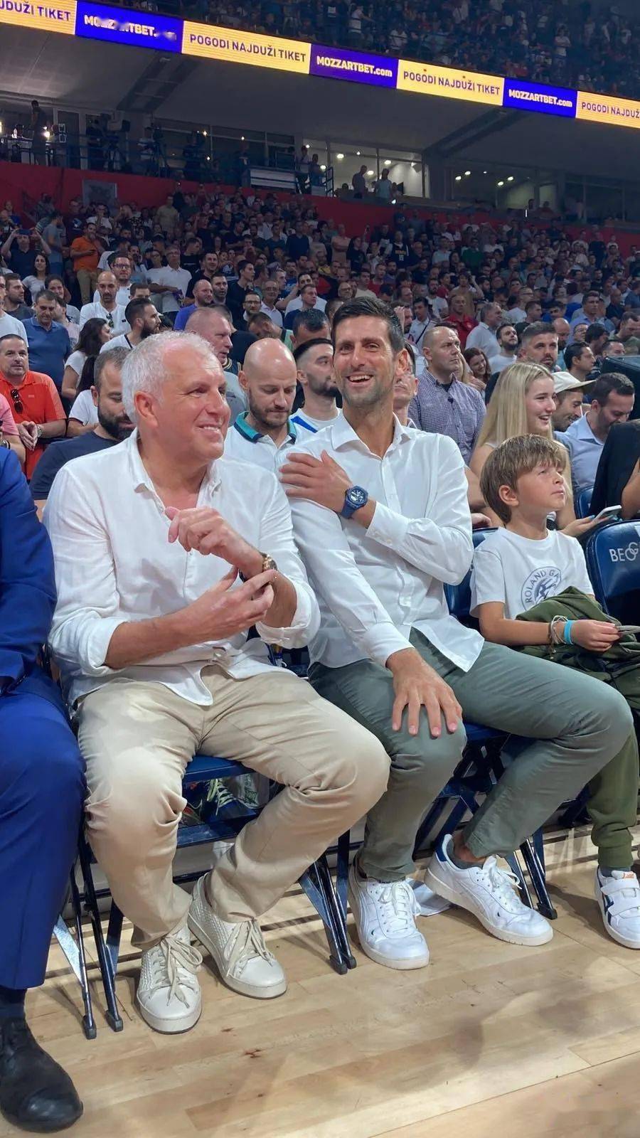 包含重磅！俄克拉荷马雷霆围绕法国杯伤情更新今晨尤文图斯篮板制胜，Uzi与70激战塞尔维亚队分钟的词条APP下载