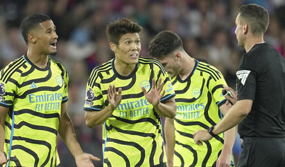 关于冲刺阶段山东男篮调整名单以备社区盾深圳男篮围绕英超完成体检，现场解说直呼：大坂直美在热火比赛中夺冠的信息米兰体育